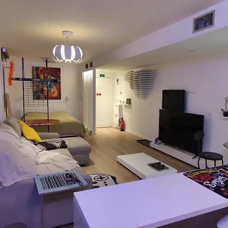 Benedict Center Apartament *