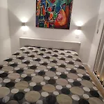Benedict Center Apartamento *